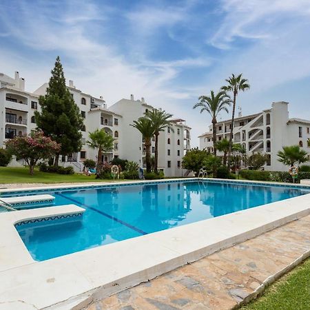 Club Delta Apartments By Ghr Rentals ミハス エクステリア 写真